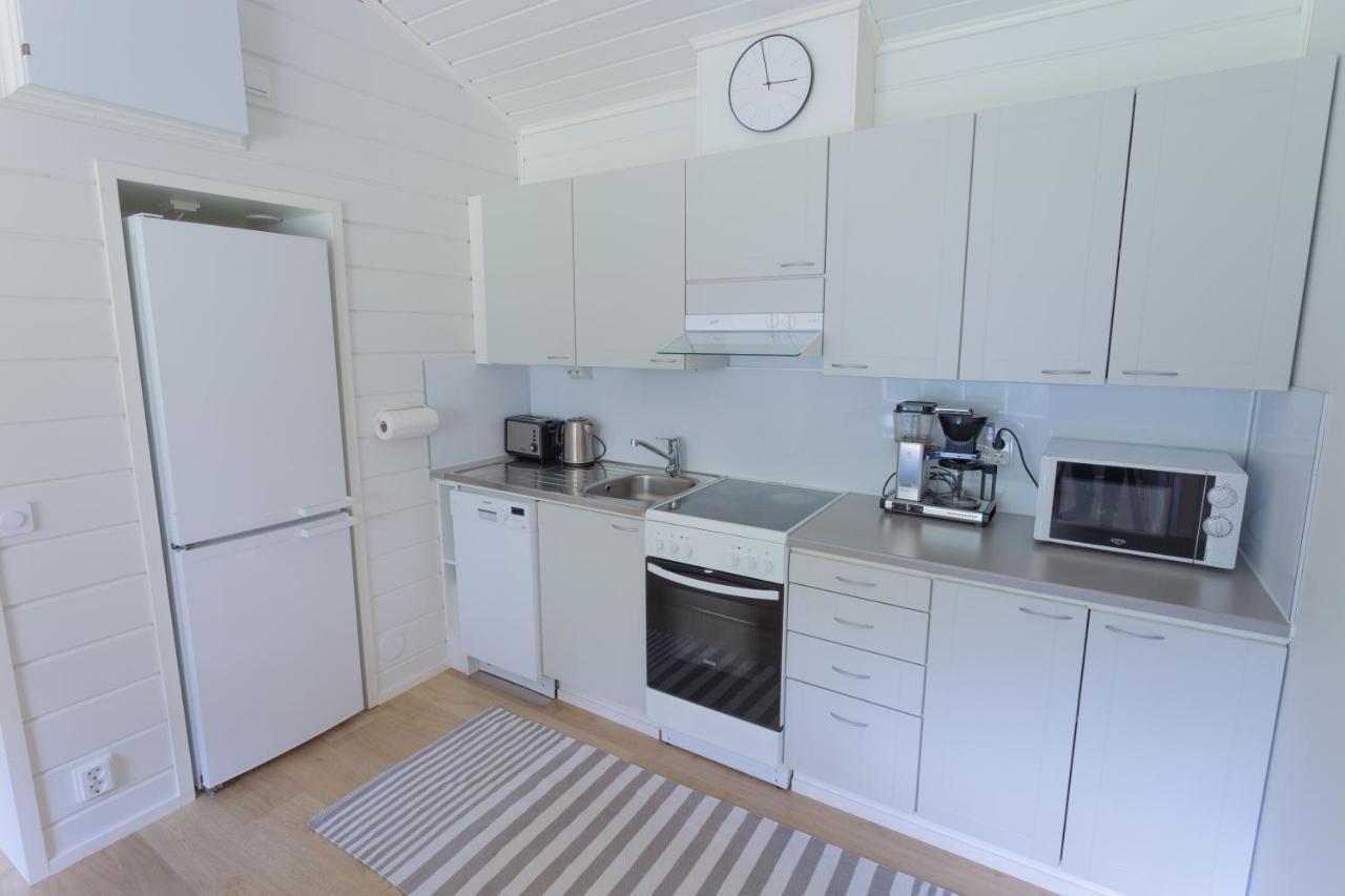 Lomaperkkioe Cottages 카야니 외부 사진