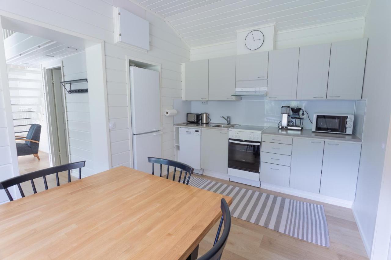 Lomaperkkioe Cottages 카야니 외부 사진