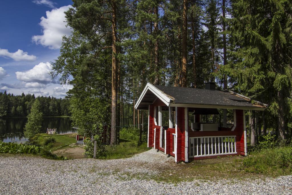 Lomaperkkioe Cottages 카야니 외부 사진