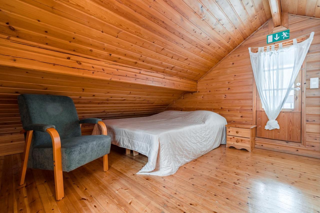 Lomaperkkioe Cottages 카야니 외부 사진